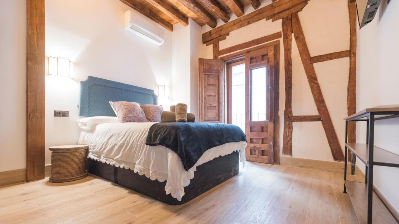 Apartamentos Boutique Pinocho Toledo Ngoại thất bức ảnh