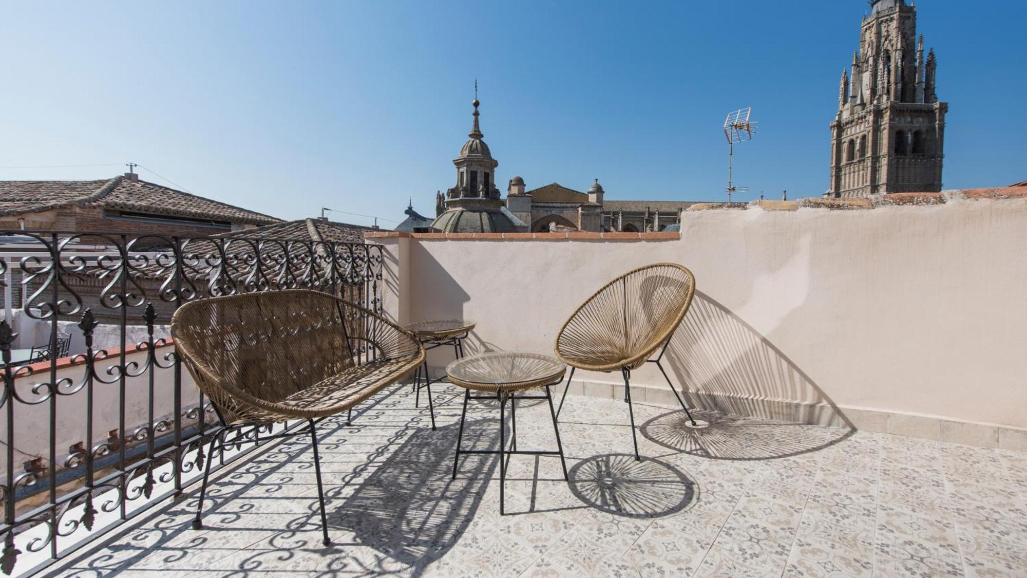 Apartamentos Boutique Pinocho Toledo Ngoại thất bức ảnh